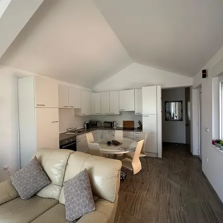 דירה Harmony Luxurioes Ausgestattete Mit 65m2 *