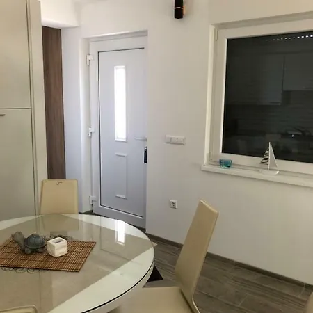 Harmony Luxurioes Ausgestattete Mit 65m2 Apartment