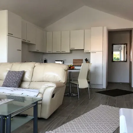 Appartement Harmony Luxurioes Ausgestattete Mit 65m2 Vir